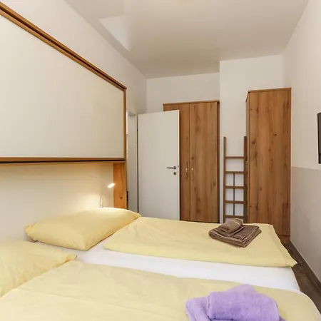 Easyapartments Riverside *