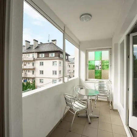 Apartment Easyapartments Riverside *